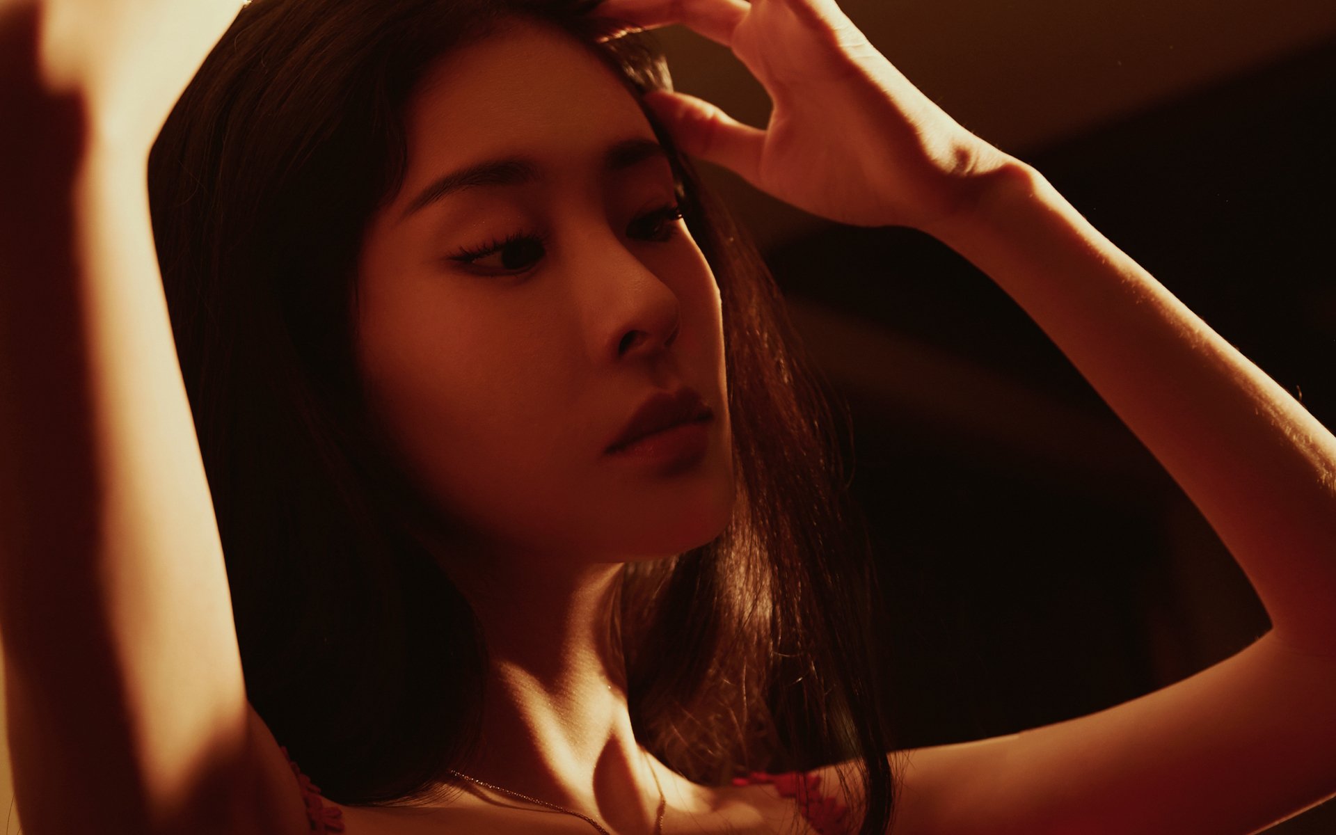 克鲁中场组织有序，铁路军团稳扎稳打，克克鲁开战了